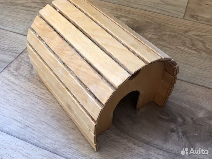 Домик для попугаев/мелких грызунов деревянный