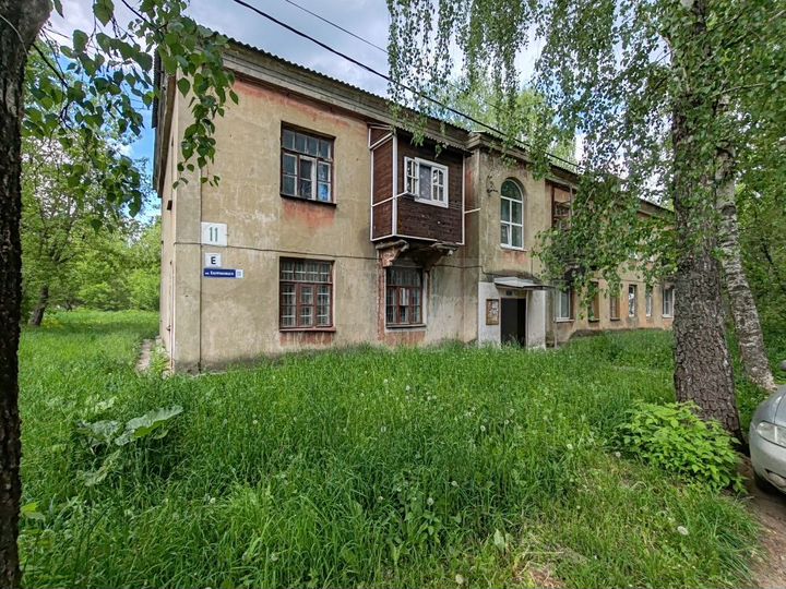 Комната 20 м² в 4-к., 1/2 эт.