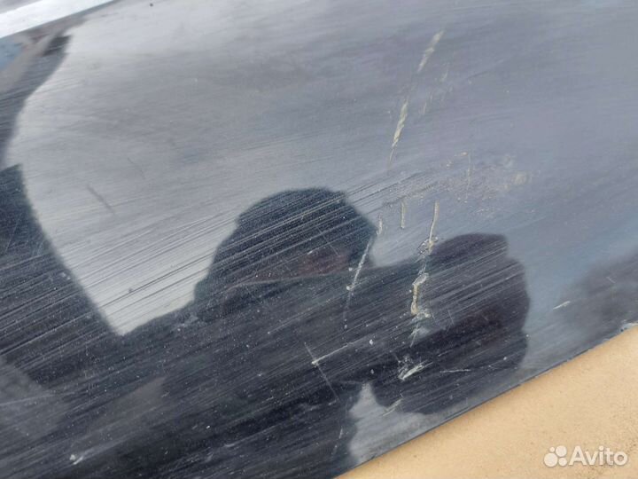 Накладка двери задней VW Touareg NF