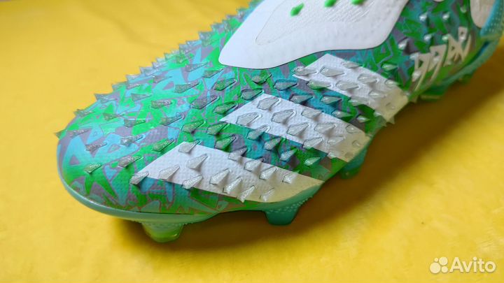 Бутсы adidas predator