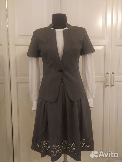 Школьная форма для девочки серая