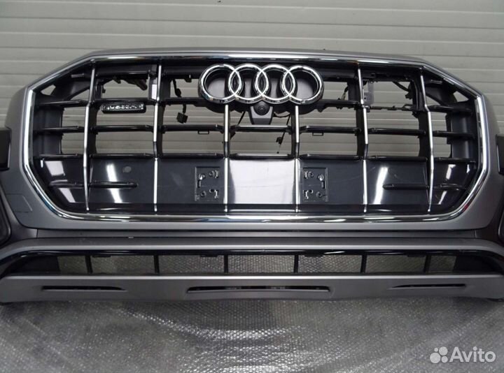Audi Q8 S-line Бампер передний в сборе 6pdc камера