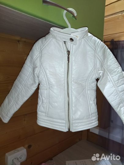Курточка для девочки 98