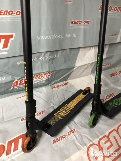 Самокат трюковый Tech Team Freak