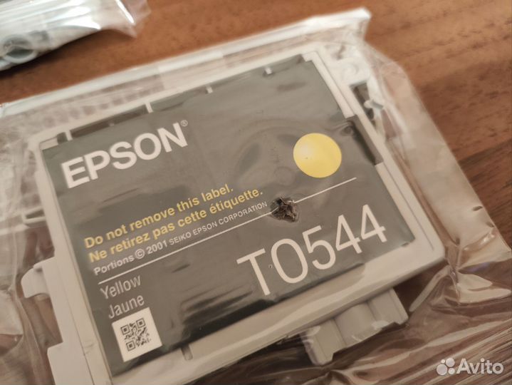 Цветной струйный принтер Epson r800