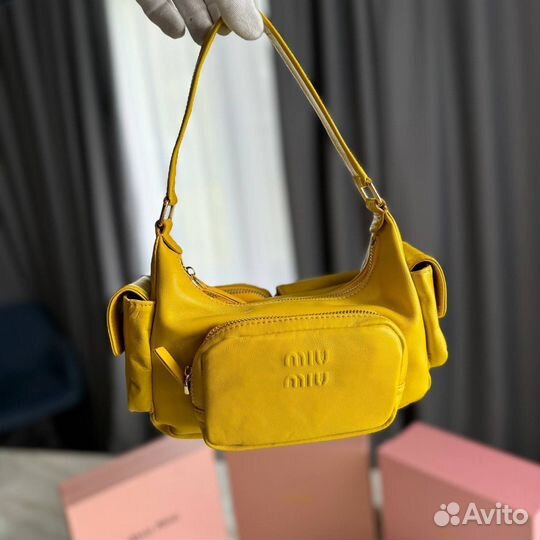 Сумка Miu Miu желтая
