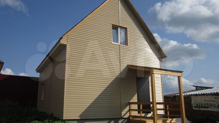 Дом 95 м² на участке 5 сот.