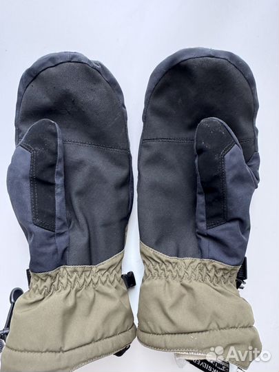 Варежки quicksilver сноубордические