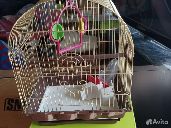 Клетки для птиц и попугаев