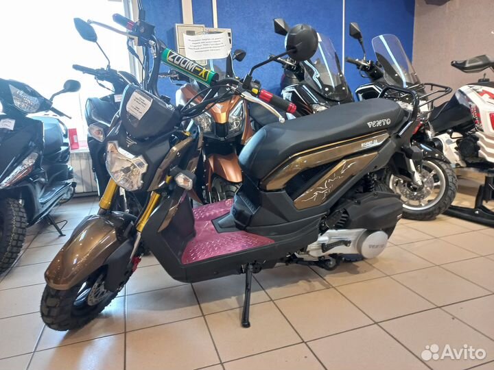 Скутер Vento Naked