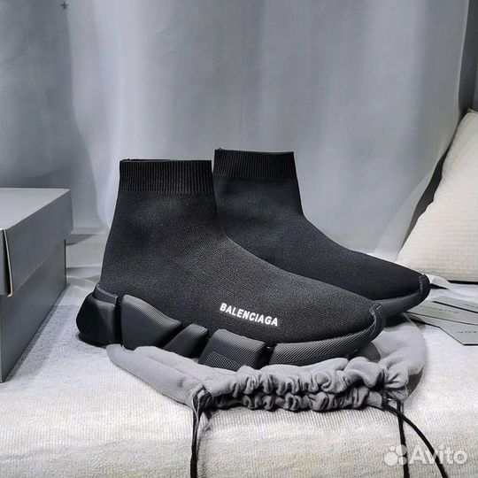 Ботинки женские balenciaga 2 цвета