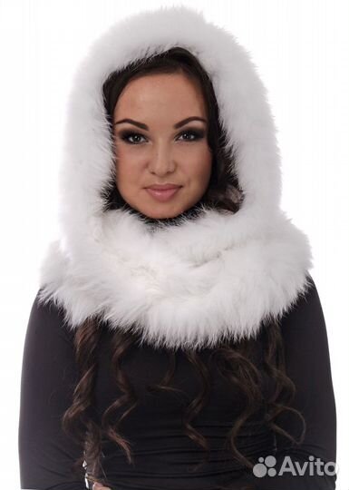 Капор из меха песца белоснежный № Ш200