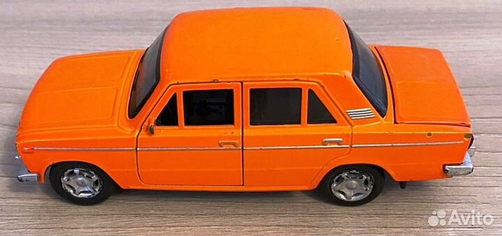 Колекционная модель ваз-2106 жигули технопарк