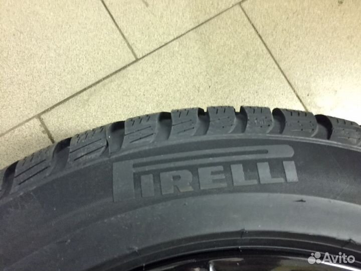 R16 Pirelli Winter Sottozero 3 205/55, PCD 5x112 DIA 66.6