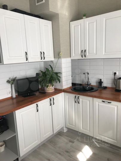 2-к. квартира, 65 м², 1/9 эт.