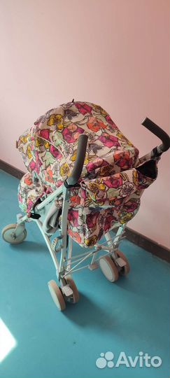 Прогулочная коляска трость