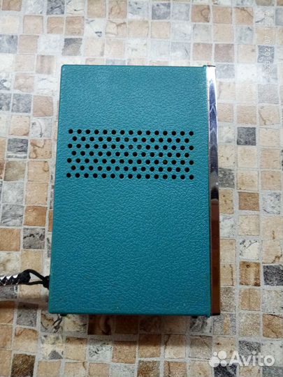 Радиоприёмник sony-3R-68