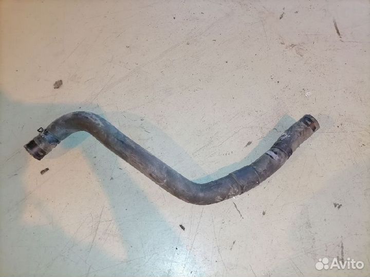 Патрубок охлаждения (радиатора) MR993572нижний Mit