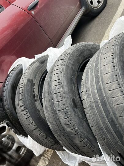 Bridgestone Dueler H/P 235/60 R18