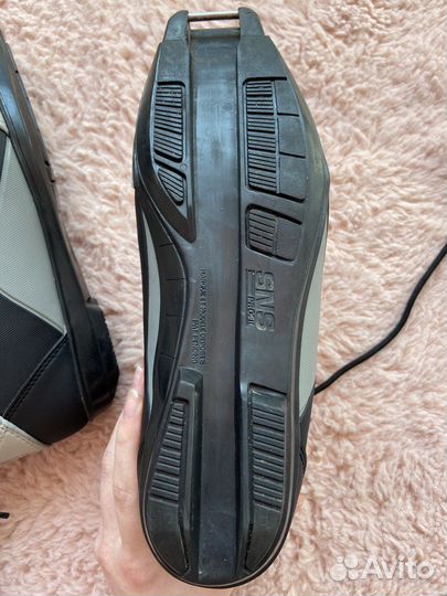 Лыжные ботинки fischer женские