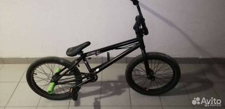 Трюковой велосипед bmx haro 350.2