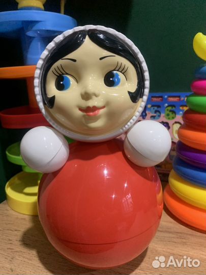 Игрушка неваляшка