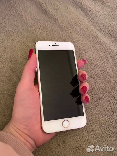 iPhone 8, 64 ГБ