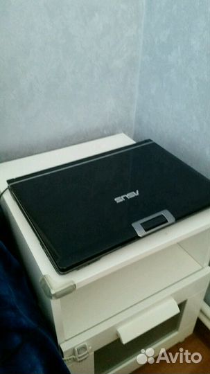Ноутбук asus