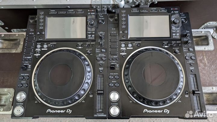 Pioneer CDJ 2000 nexus 2