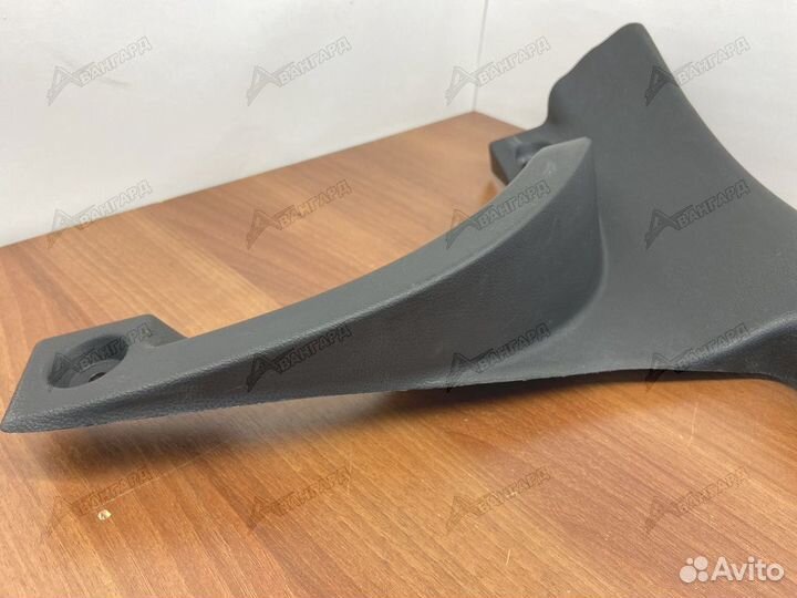 Накладка порога задн лево Hyundai Solaris 1