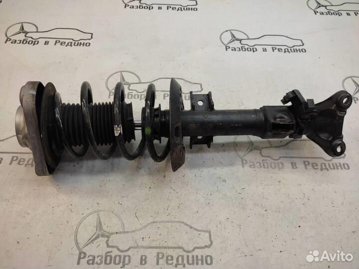 Стойки передние w212 E-class 651.924