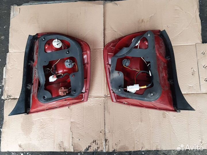 Фонарь Киа Церато 1 Левый оригинал хетчбек