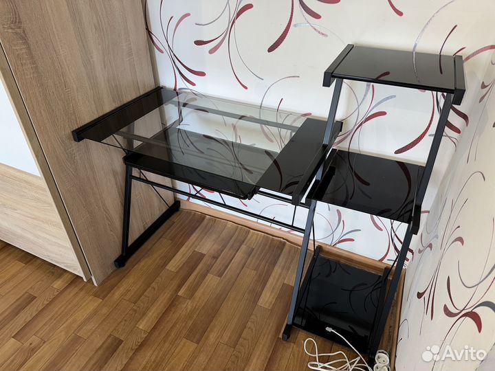 Стол компьютерный Tetchair WRX-08