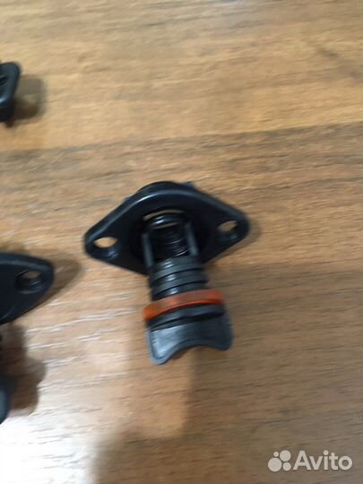 Кингстон сливная пробка