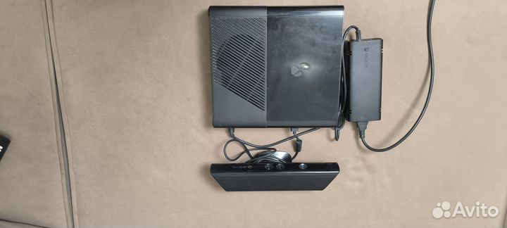 Hdd xbox 360 Е (полный комплект+игры)