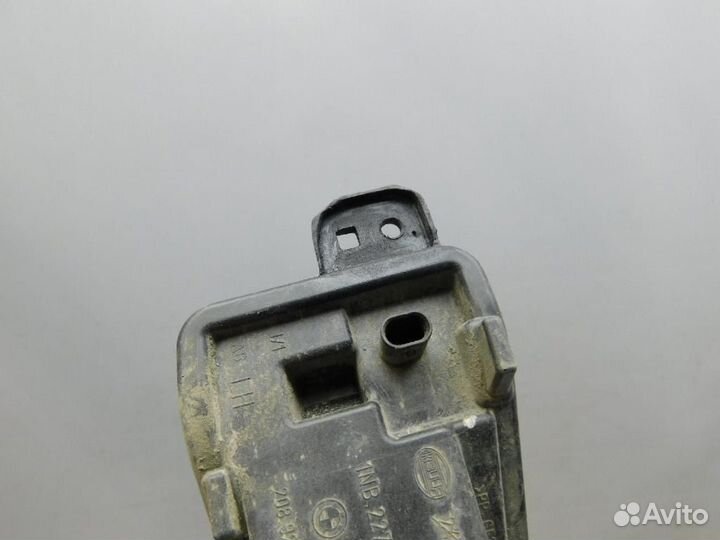 Фара противотуманная левая BMW X5