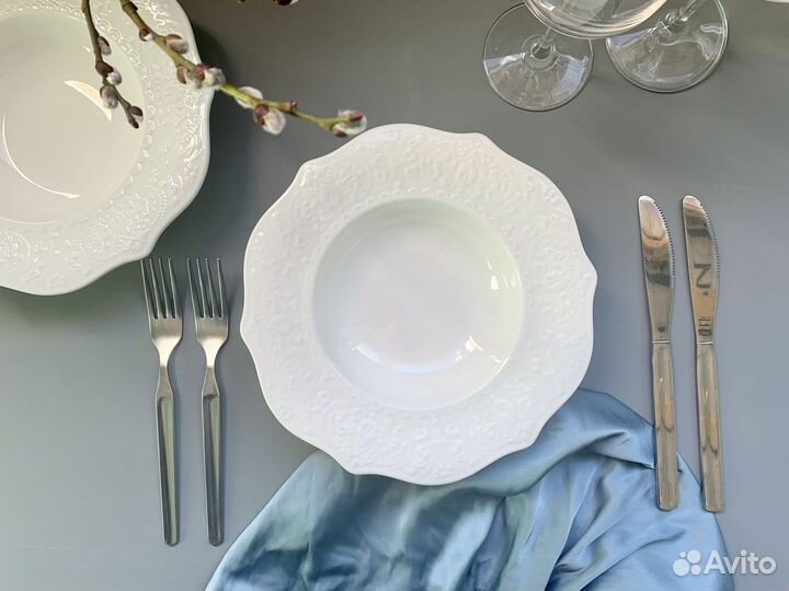 Тарелка tudor england Royal Whitehall 22 см фарфор