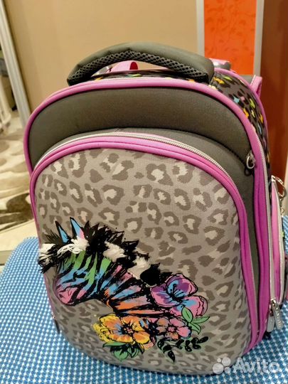 Школьный рюкзак