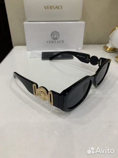 Очки солнцезащитные Versace медуза унисекс