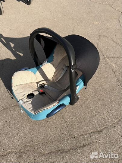 Автокресло + база Maxi Cosi