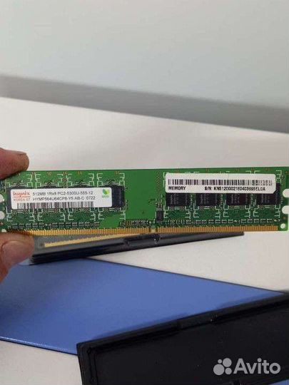 Память 512 MB PC2-5300U