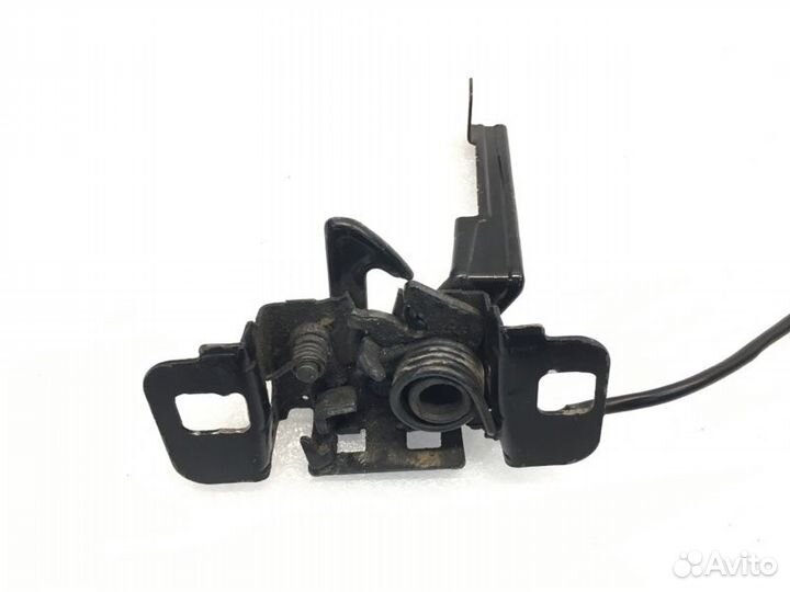 Замок капота Chevrolet Cruze хетчбек 1.6 2012