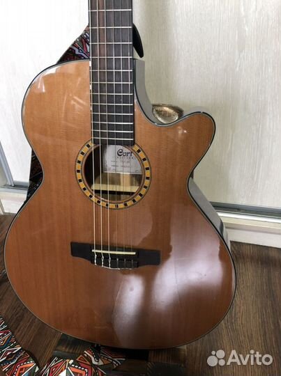 Классическая гитара-кроссовер Cort cec7 nat