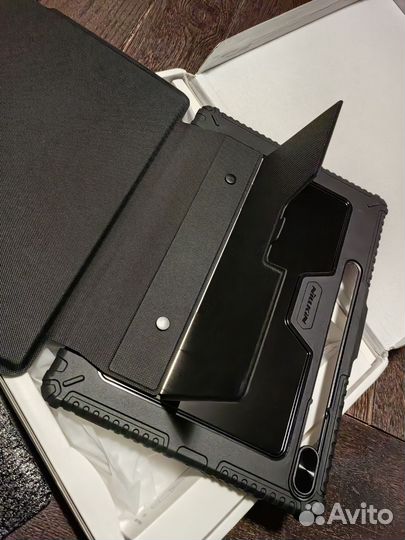 Nillkin Чехол клавиатура samsung tab s7+,s8+,s7fe