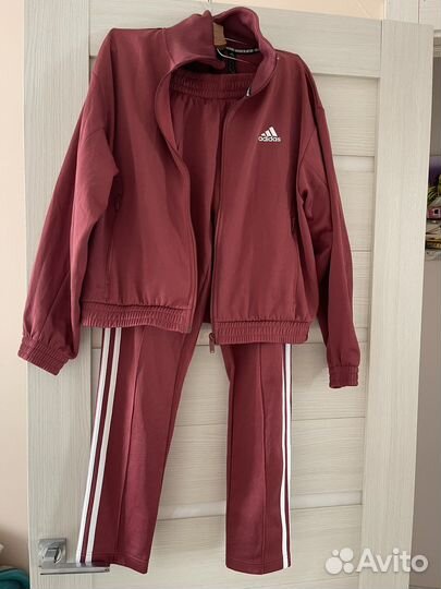 Спортивный костюм Adidas