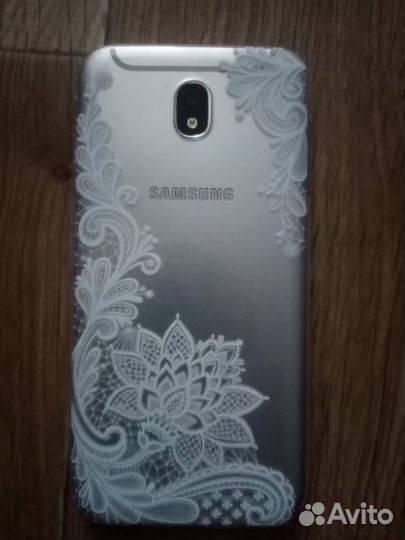 Чехлы новые на samsung j7 + защитное стекло
