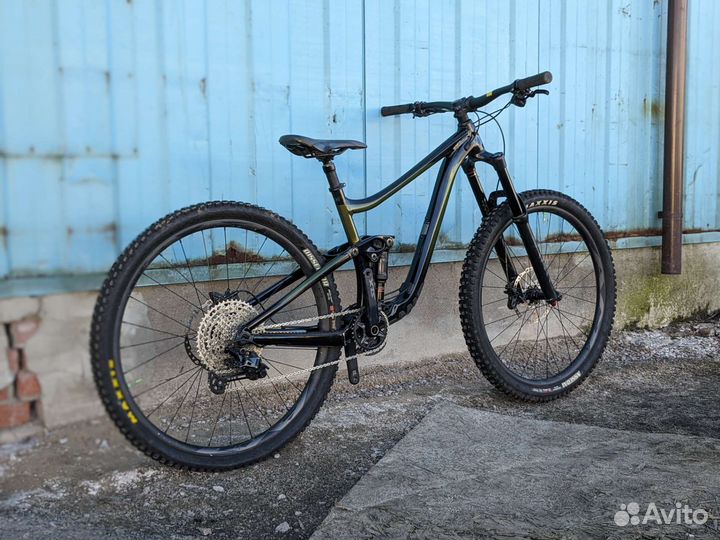 Двухподвес, горный велосипед Giant Reign 2 2021