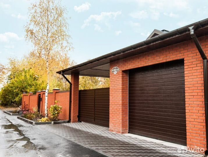 Секционные ворота