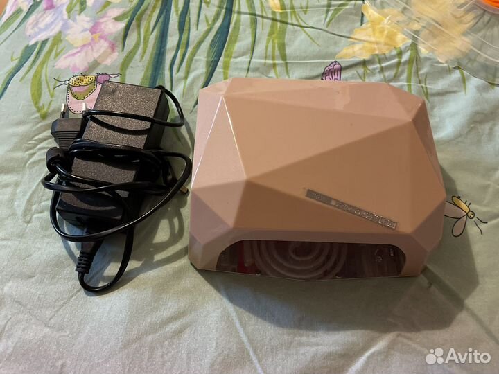 Лампа для сушки гель лака