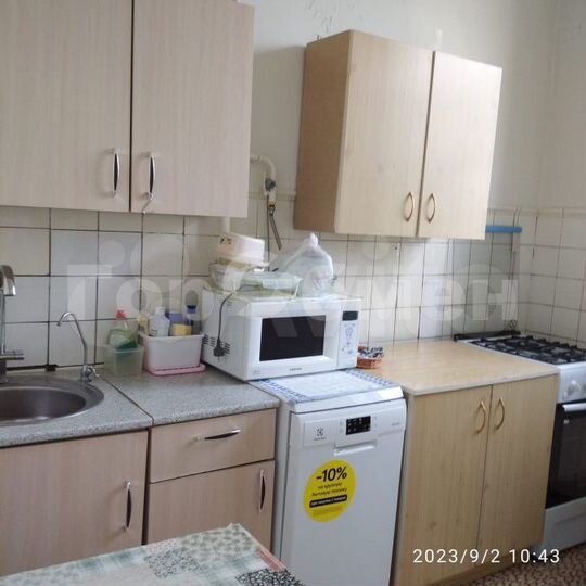 Комната 14 м² в 4-к., 5/5 эт.